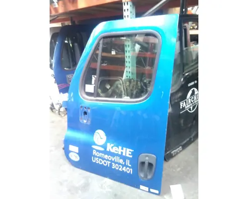 FREIGHTLINER CASCADIA 113-125 DOOR ASSEMBLY, FRONT