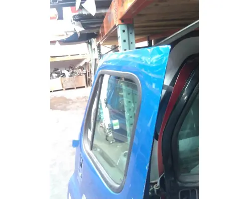 FREIGHTLINER CASCADIA 113-125 DOOR ASSEMBLY, FRONT