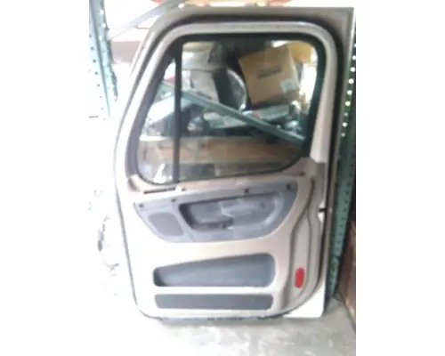 FREIGHTLINER CASCADIA 113-125 DOOR ASSEMBLY, FRONT