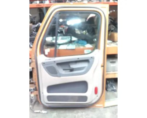 FREIGHTLINER CASCADIA 113-125 DOOR ASSEMBLY, FRONT