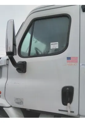 FREIGHTLINER CASCADIA 113-125 DOOR ASSEMBLY, FRONT