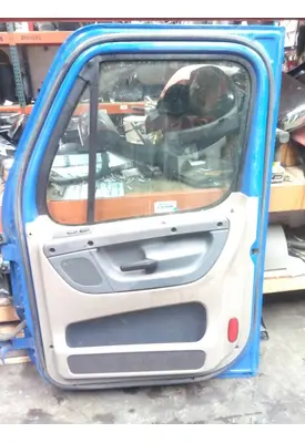 FREIGHTLINER CASCADIA 113-125 DOOR ASSEMBLY, FRONT