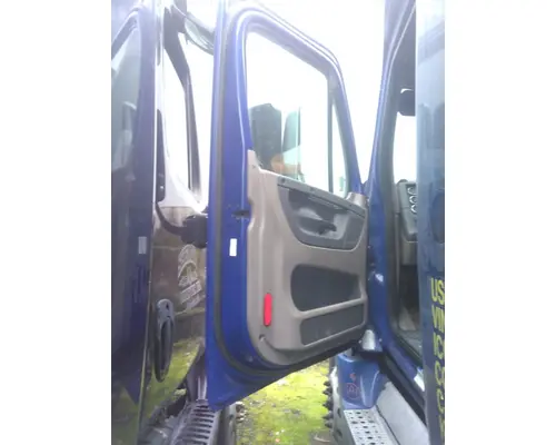 FREIGHTLINER CASCADIA 113-125 DOOR ASSEMBLY, FRONT