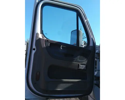 FREIGHTLINER CASCADIA 113-125 DOOR ASSEMBLY, FRONT