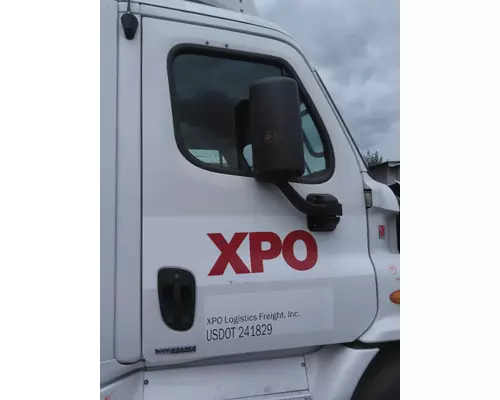 FREIGHTLINER CASCADIA 113-125 DOOR ASSEMBLY, FRONT