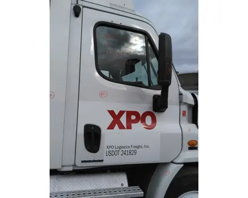 FREIGHTLINER CASCADIA 113-125 DOOR ASSEMBLY, FRONT