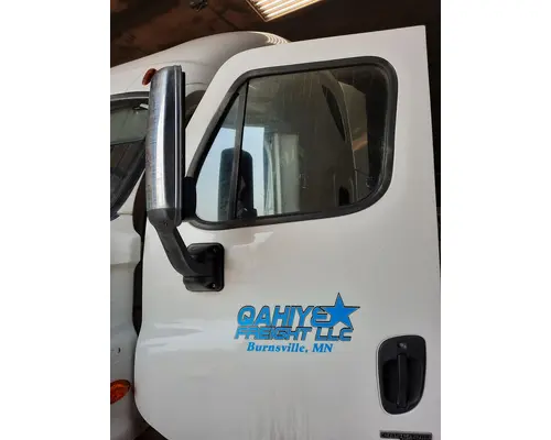 FREIGHTLINER CASCADIA 113-125 DOOR ASSEMBLY, FRONT