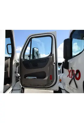 FREIGHTLINER CASCADIA 113-125 DOOR ASSEMBLY, FRONT