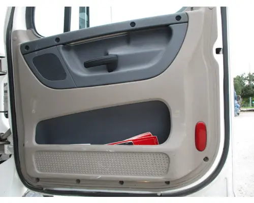FREIGHTLINER CASCADIA 113-125 DOOR ASSEMBLY, FRONT