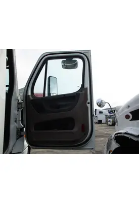 FREIGHTLINER CASCADIA 113-125 DOOR ASSEMBLY, FRONT