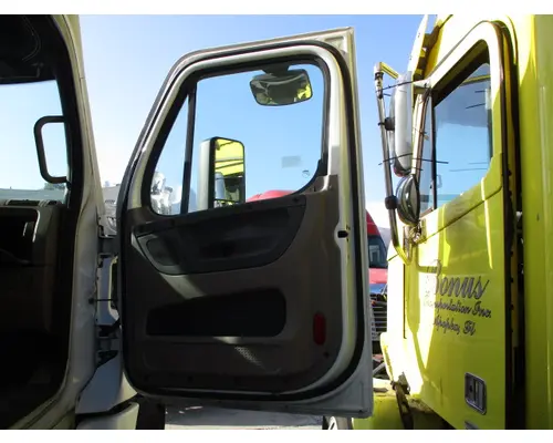 FREIGHTLINER CASCADIA 113-125 DOOR ASSEMBLY, FRONT