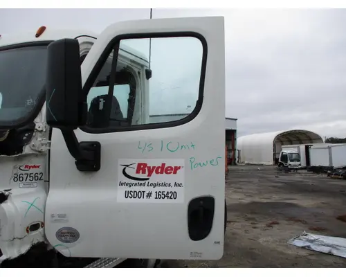 FREIGHTLINER CASCADIA 113-125 DOOR ASSEMBLY, FRONT