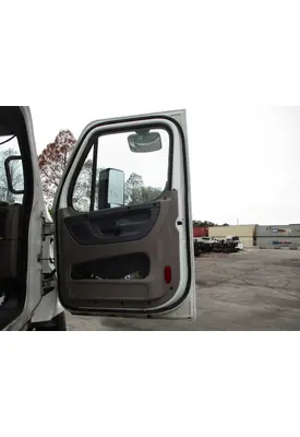 FREIGHTLINER CASCADIA 113-125 DOOR ASSEMBLY, FRONT