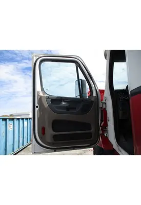 FREIGHTLINER CASCADIA 113-125 DOOR ASSEMBLY, FRONT