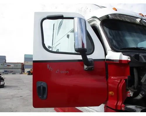 FREIGHTLINER CASCADIA 113-125 DOOR ASSEMBLY, FRONT