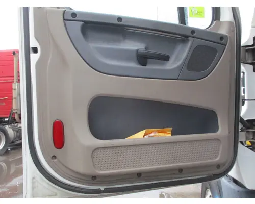 FREIGHTLINER CASCADIA 113-125 DOOR ASSEMBLY, FRONT