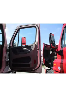 FREIGHTLINER CASCADIA 113-125 DOOR ASSEMBLY, FRONT