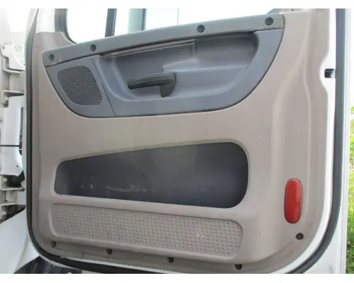FREIGHTLINER CASCADIA 113-125 DOOR ASSEMBLY, FRONT