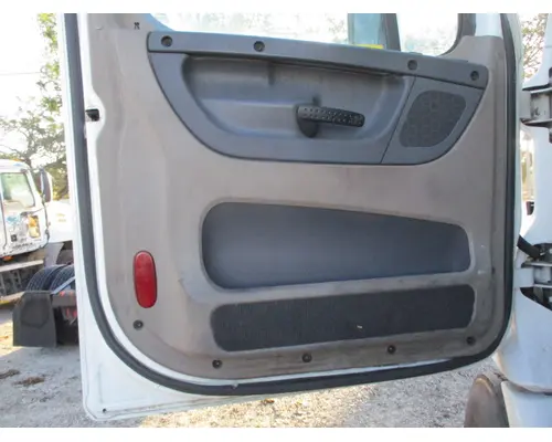 FREIGHTLINER CASCADIA 113-125 DOOR ASSEMBLY, FRONT