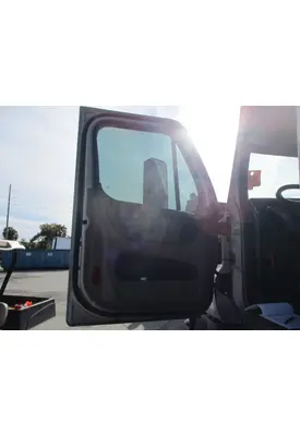 FREIGHTLINER CASCADIA 113-125 DOOR ASSEMBLY, FRONT