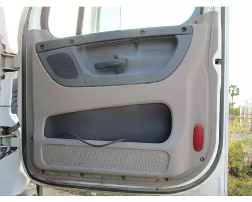 FREIGHTLINER CASCADIA 113-125 DOOR ASSEMBLY, FRONT