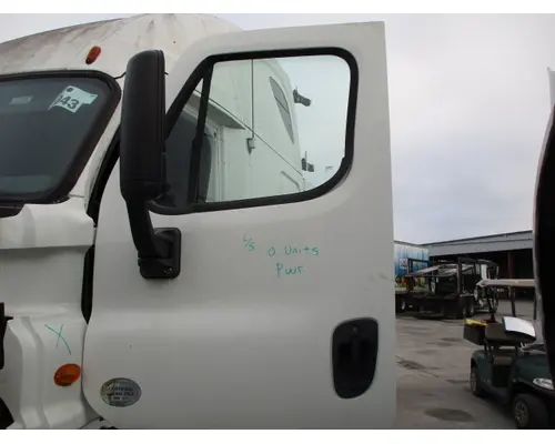 FREIGHTLINER CASCADIA 113-125 DOOR ASSEMBLY, FRONT