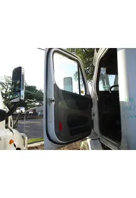 FREIGHTLINER CASCADIA 113-125 DOOR ASSEMBLY, FRONT