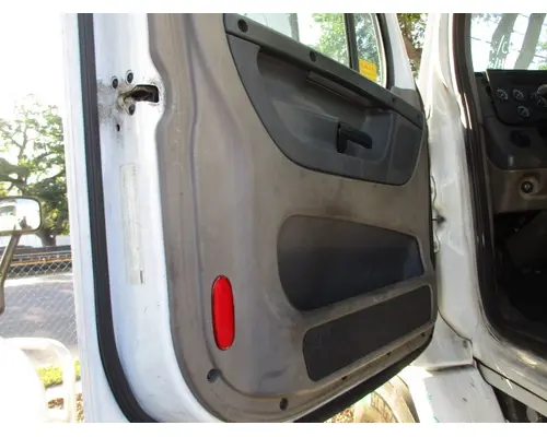 FREIGHTLINER CASCADIA 113-125 DOOR ASSEMBLY, FRONT