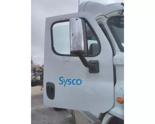 FREIGHTLINER CASCADIA 113-125 DOOR ASSEMBLY, FRONT