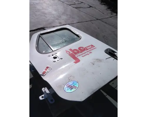 FREIGHTLINER CASCADIA 113-125 DOOR ASSEMBLY, FRONT