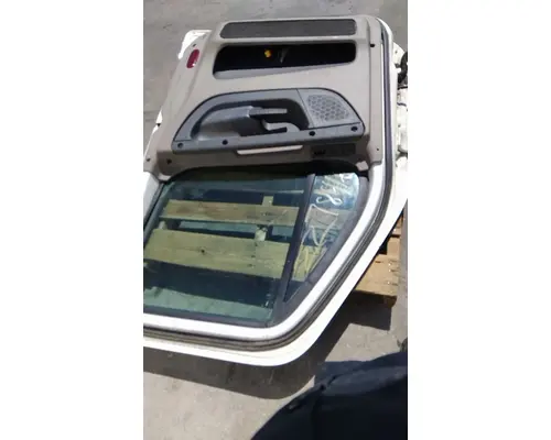 FREIGHTLINER CASCADIA 113-125 DOOR ASSEMBLY, FRONT