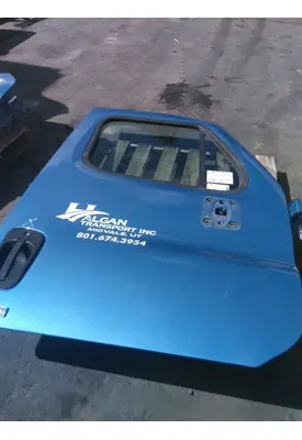 FREIGHTLINER CASCADIA 113-125 DOOR ASSEMBLY, FRONT