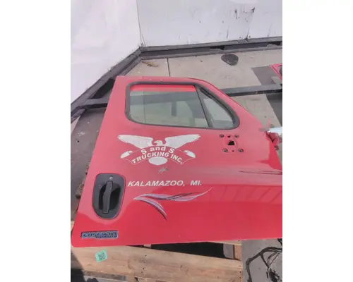 FREIGHTLINER CASCADIA 113-125 DOOR ASSEMBLY, FRONT