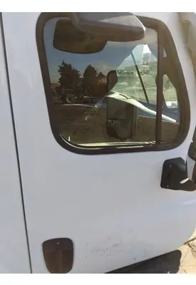 FREIGHTLINER CASCADIA 113-125 DOOR ASSEMBLY, FRONT