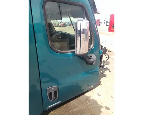 FREIGHTLINER CASCADIA 113-125 DOOR ASSEMBLY, FRONT