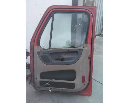 FREIGHTLINER CASCADIA 113-125 DOOR ASSEMBLY, FRONT