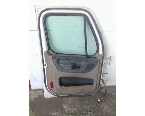 FREIGHTLINER CASCADIA 113-125 DOOR ASSEMBLY, FRONT