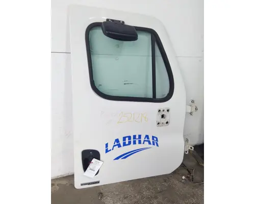 FREIGHTLINER CASCADIA 113-125 DOOR ASSEMBLY, FRONT