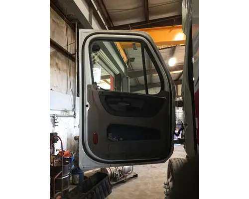 FREIGHTLINER CASCADIA 113-125 DOOR ASSEMBLY, FRONT
