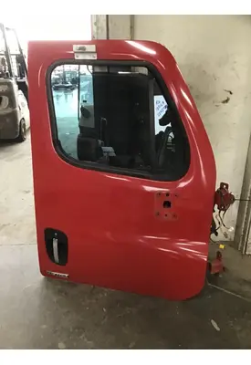 FREIGHTLINER CASCADIA 113-125 DOOR ASSEMBLY, FRONT