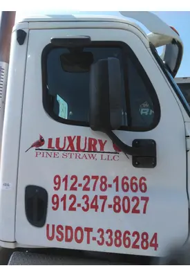 FREIGHTLINER CASCADIA 113-125 DOOR ASSEMBLY, FRONT