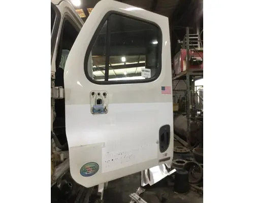 FREIGHTLINER CASCADIA 113-125 DOOR ASSEMBLY, FRONT