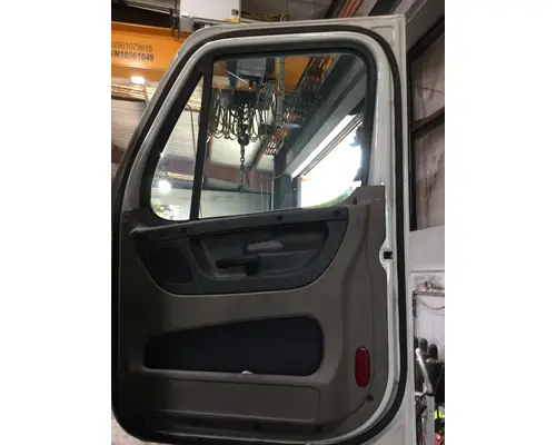 FREIGHTLINER CASCADIA 113-125 DOOR ASSEMBLY, FRONT