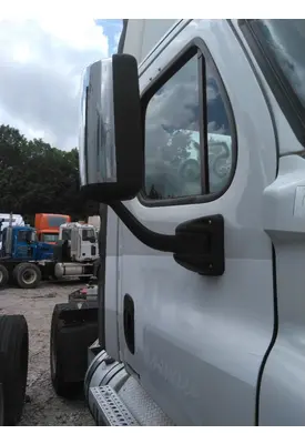 FREIGHTLINER CASCADIA 113-125 DOOR ASSEMBLY, FRONT