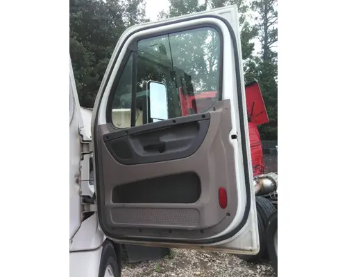 FREIGHTLINER CASCADIA 113-125 DOOR ASSEMBLY, FRONT
