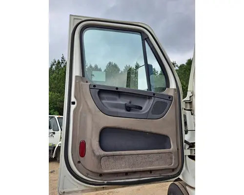 FREIGHTLINER CASCADIA 113-125 DOOR ASSEMBLY, FRONT