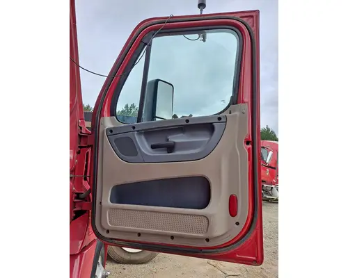 FREIGHTLINER CASCADIA 113-125 DOOR ASSEMBLY, FRONT
