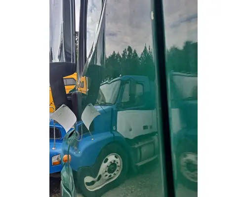 FREIGHTLINER CASCADIA 113-125 DOOR ASSEMBLY, FRONT