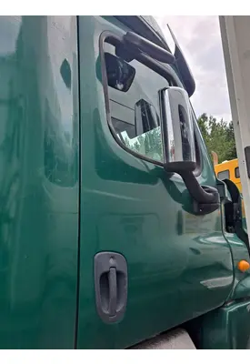 FREIGHTLINER CASCADIA 113-125 DOOR ASSEMBLY, FRONT