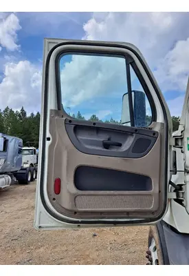 FREIGHTLINER CASCADIA 113-125 DOOR ASSEMBLY, FRONT
